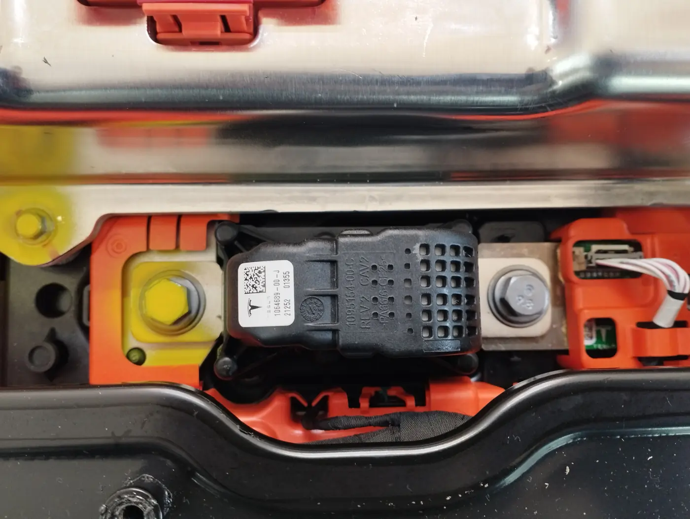Tesla Model 3 RWD LFP pack BTF0, about MY2021, 55 kWh total battery pack