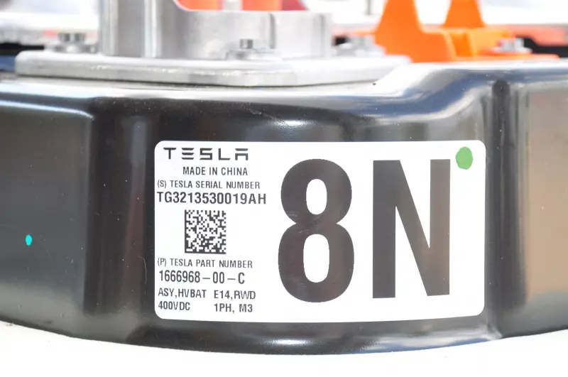 Tesla Model 3 RWD LFP pack BTF1, MY2022, 60 kWh battery pack