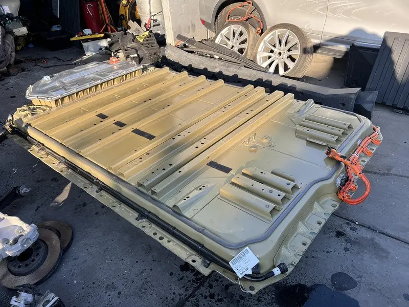 Tesla Cybertruck Powershare, PG&E approval 20 Apr 2026 battery pack